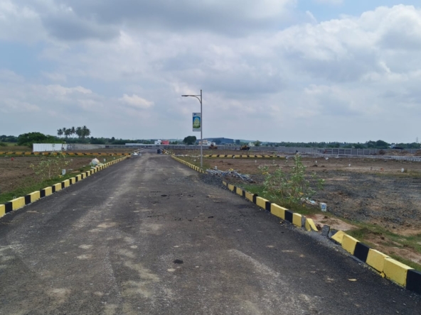 600 sq.ft DTCP approved plot for sale in Guduvanchery, east facing, 30 ft road